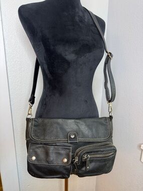 Fossil Black Pebbled Leather Crossbody Bag Multi Pocket Adjustable Strap Y2K
